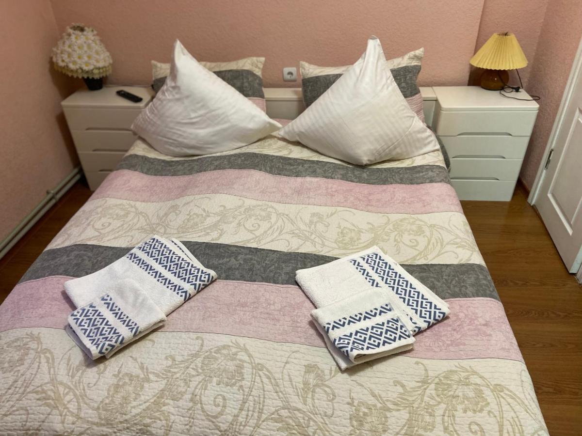 Fkoka Bed & Breakfast Berehove  Bagian luar foto