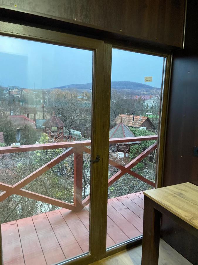 Fkoka Bed & Breakfast Berehove  Bagian luar foto