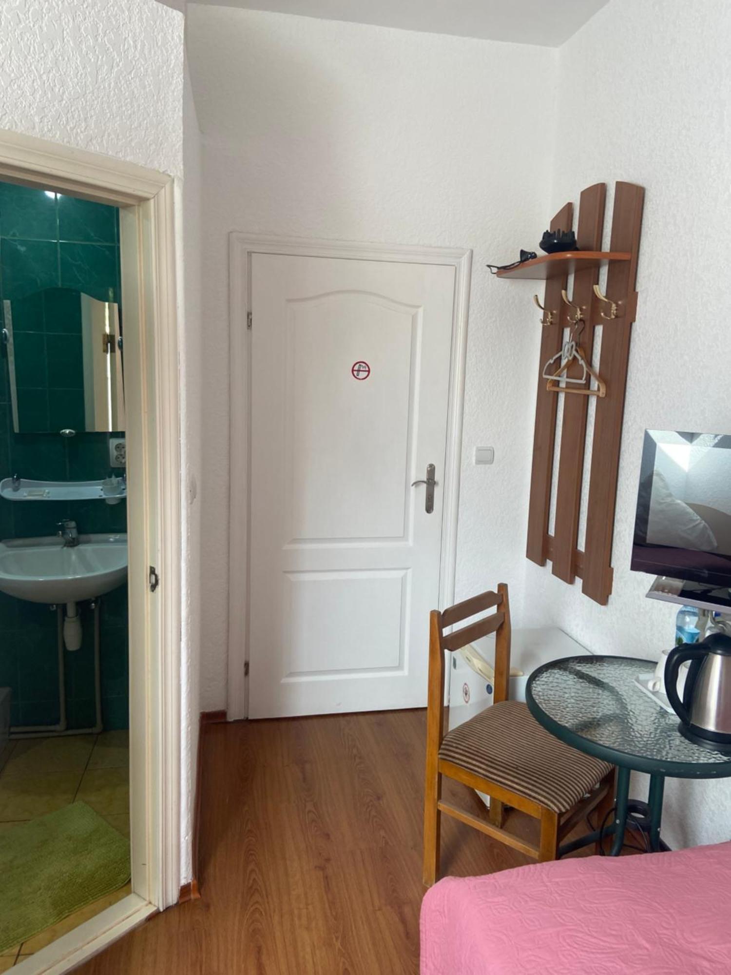 Fkoka Bed & Breakfast Berehove  Bagian luar foto